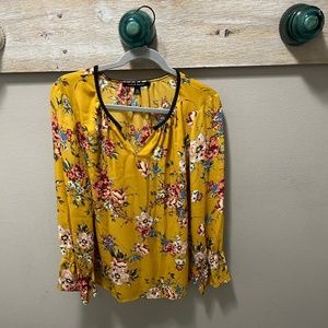 Zac & Rachel floral top
